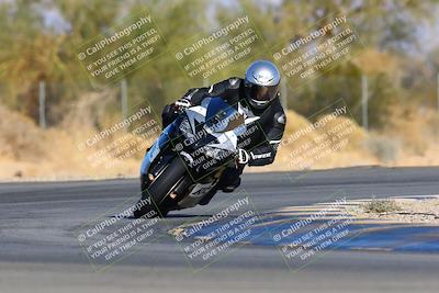 media/Jan-08-2022-SoCal Trackdays (Sat) [[1ec2777125]]/Turn 2 (150pm)/